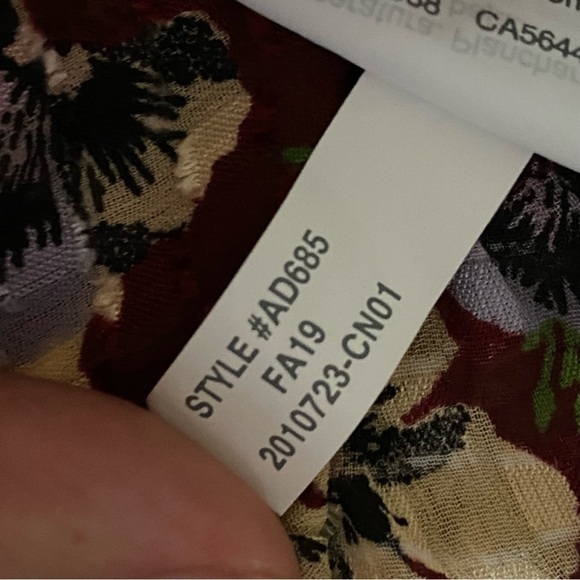 Madewell Floral Blouse in Burgundy and Cream - Picture 8 of 12